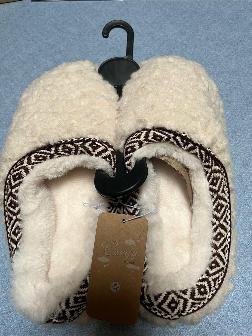 Women's Cream Sherpa Slippers